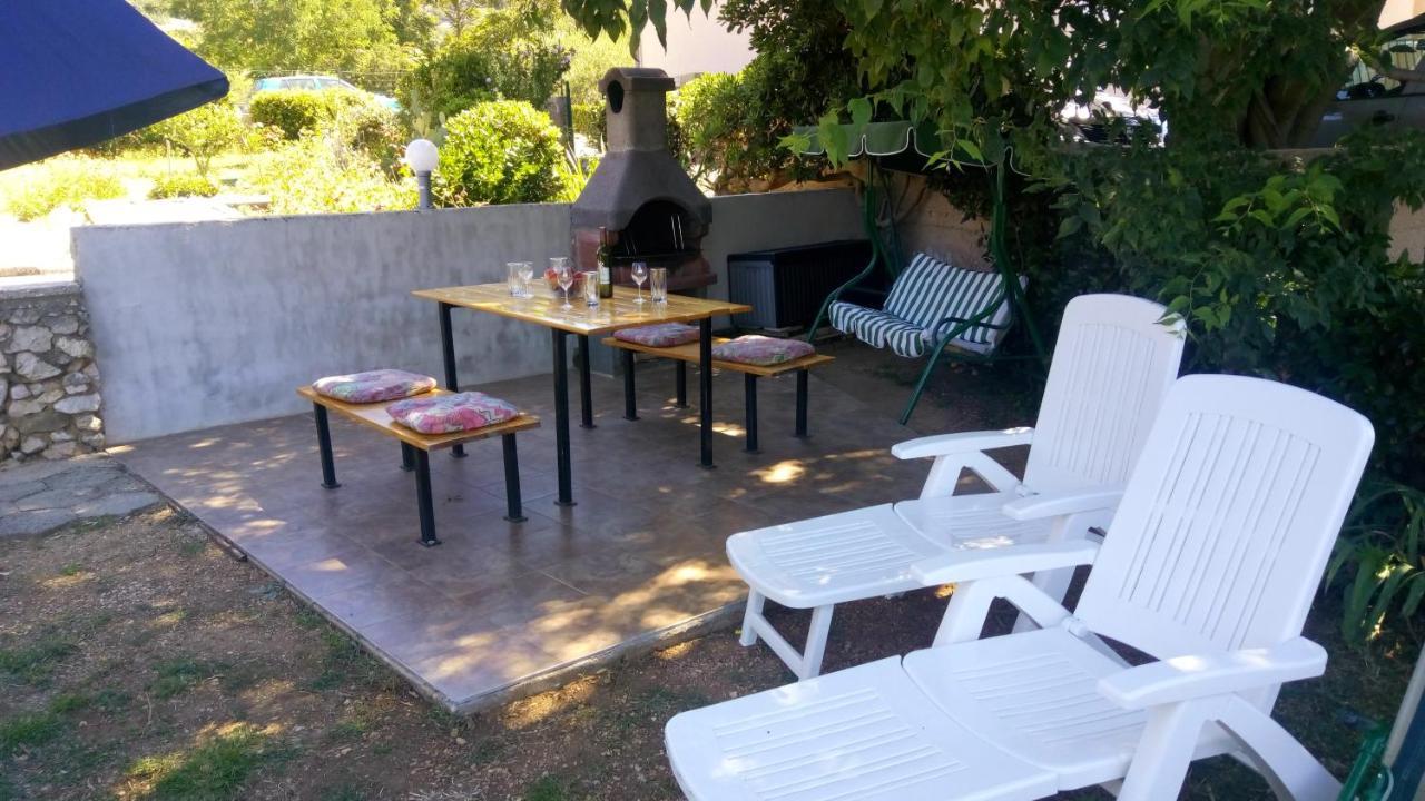 Apartman Mira Daire Baška Dış mekan fotoğraf