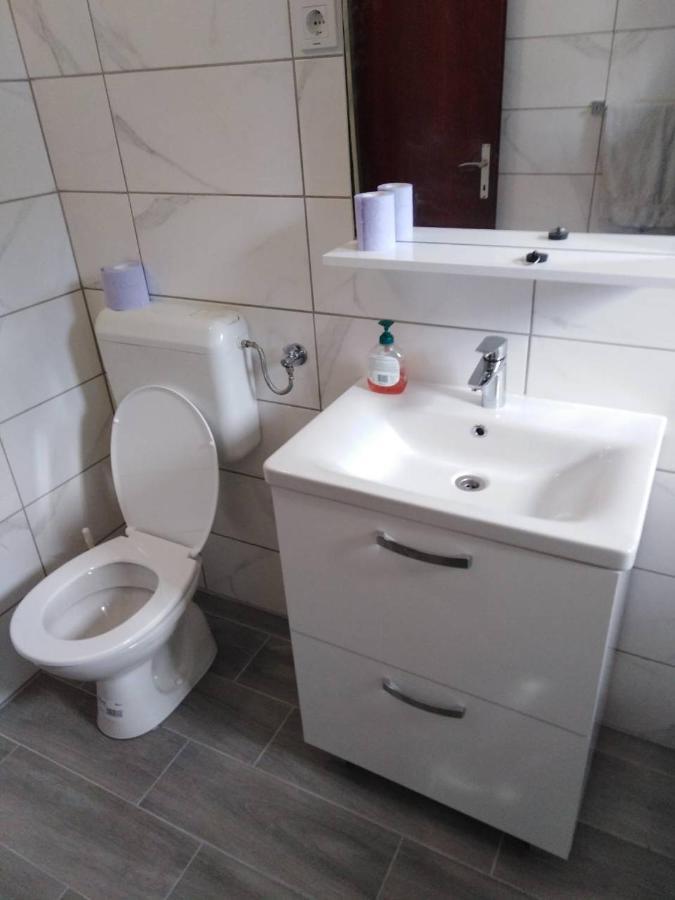 Apartman Mira Daire Baška Dış mekan fotoğraf